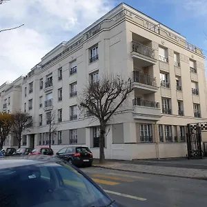 Grand F3 Confortable 5 Mn De Paris Et Proche Disneyland Maisons-Alfort